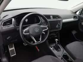 Volkswagen Tiguan (2024) thumbnail 3