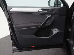 Volkswagen Tiguan (2024) thumbnail 21