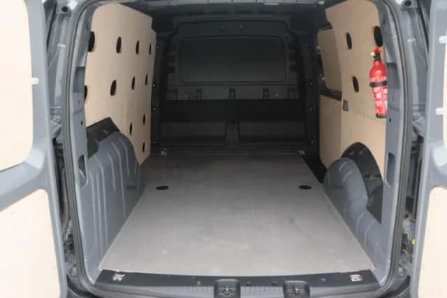 Volkswagen Caddy (2024) thumbnail 17