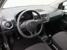 Volkswagen Up! (2021) thumbnail 3
