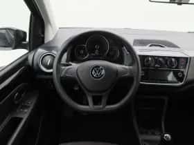 Volkswagen Up! (2021) thumbnail 24