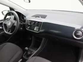 Volkswagen Up! (2021) thumbnail 26