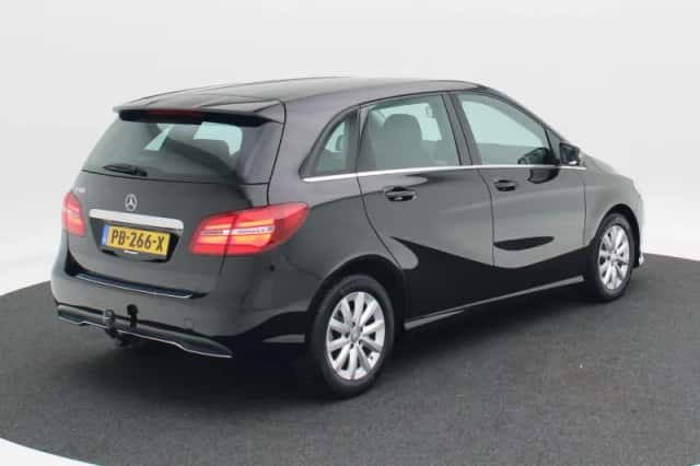 Mercedes-Benz B-Klasse (2017) thumbnail 2