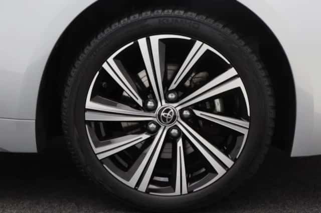 Toyota Corolla (2022) thumbnail 13