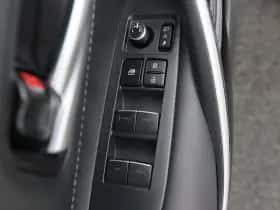 Toyota Corolla (2022) thumbnail 19