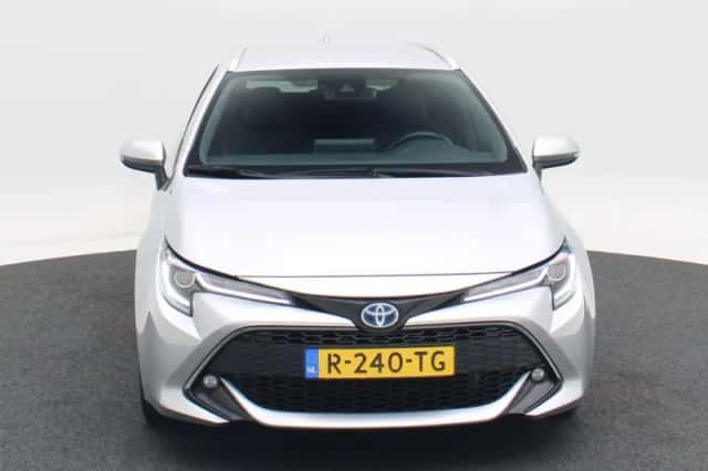 Toyota Corolla (2022) thumbnail 4