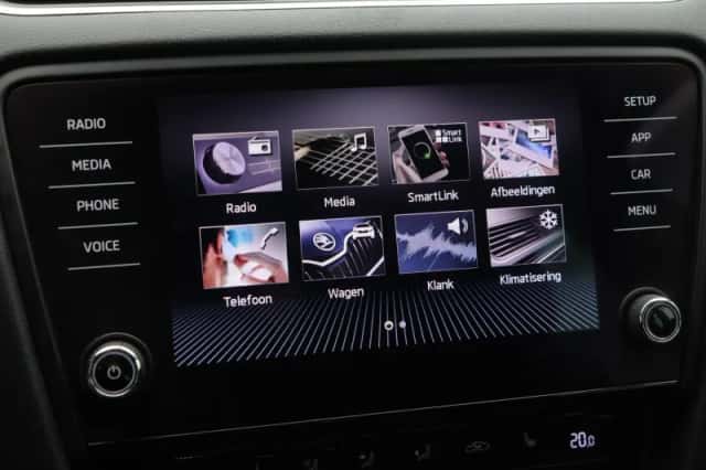 Škoda Octavia (2020) thumbnail 22
