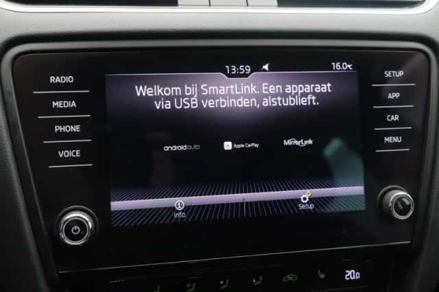 Škoda Octavia (2020) thumbnail 24