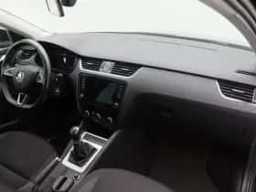 Škoda Octavia (2020) thumbnail 34