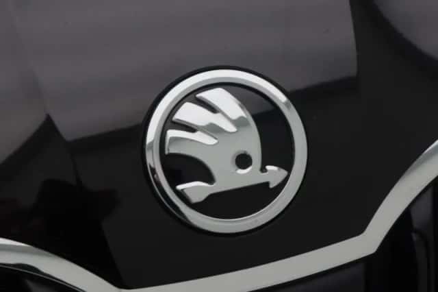 Škoda Octavia (2020) thumbnail 9