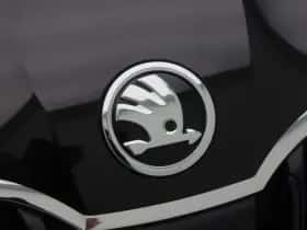 Škoda Octavia (2020) thumbnail 9
