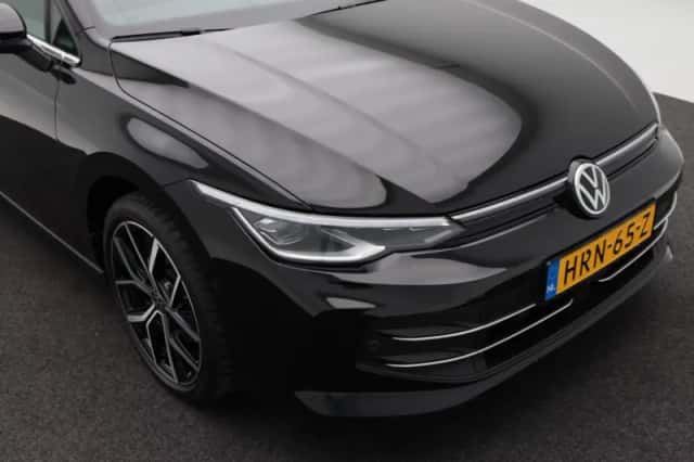 Volkswagen Golf (2025) thumbnail 12