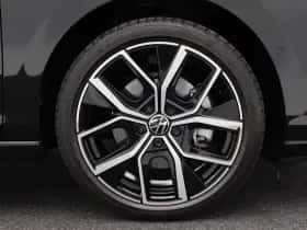 Volkswagen Golf (2025) thumbnail 13