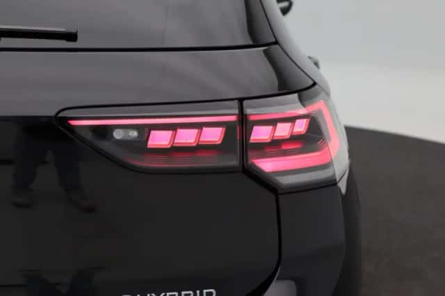 Volkswagen Golf (2025) thumbnail 14