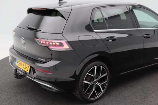 Volkswagen Golf (2025) thumbnail 15