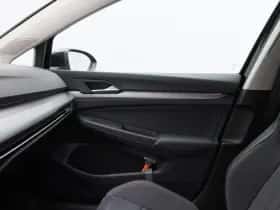Volkswagen Golf (2025) thumbnail 32