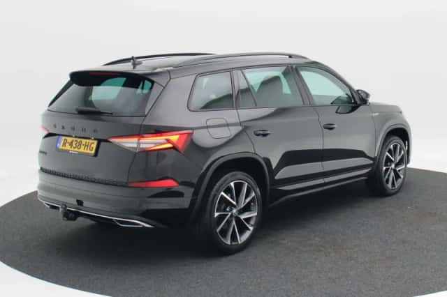 Škoda Kodiaq (2022) thumbnail 2