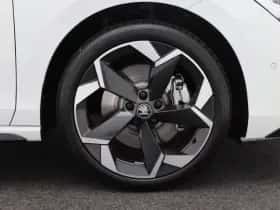 Škoda Superb (2025) thumbnail 15