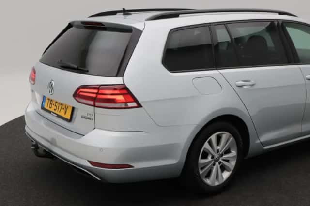 Volkswagen Golf (2018) thumbnail 16