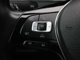Volkswagen Golf (2018) thumbnail 22