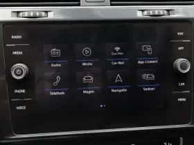 Volkswagen Golf (2018) thumbnail 24