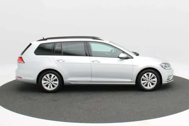 Volkswagen Golf (2018) thumbnail 7