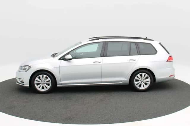Volkswagen Golf (2018) thumbnail 9