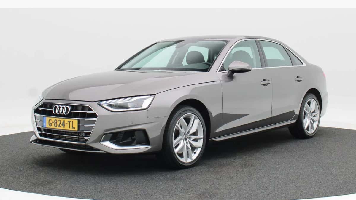 Audi A4 (2019) — foto 1