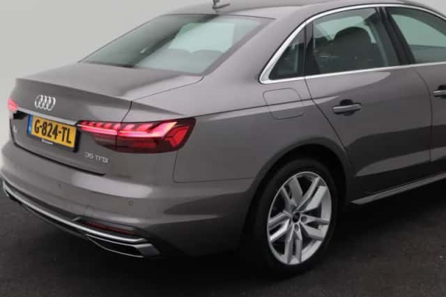Audi A4 (2019) thumbnail 15