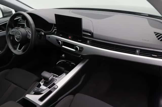 Audi A4 (2019) thumbnail 37
