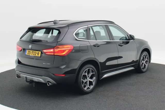 BMW X1 (2019) thumbnail 2