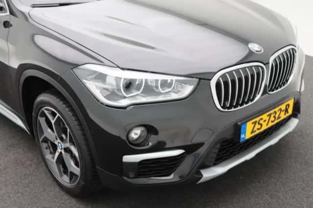 BMW X1 (2019) thumbnail 12