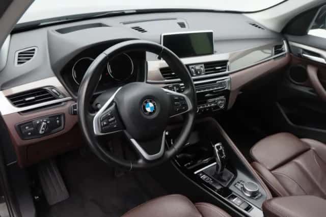 BMW X1 (2019) thumbnail 3