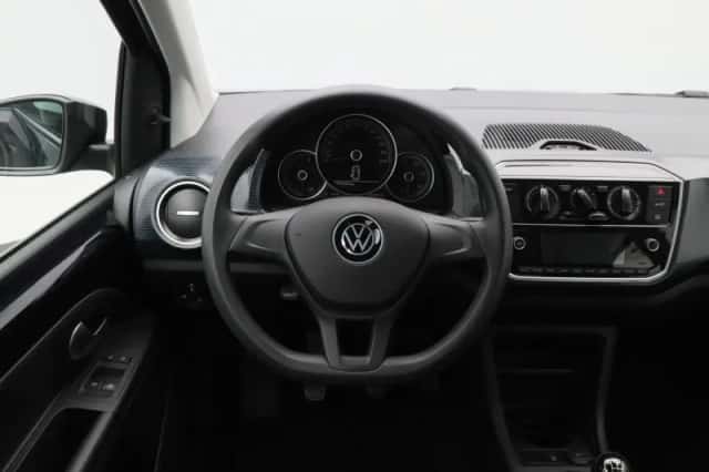 Volkswagen Up! (2023) thumbnail 25