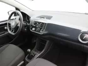 Volkswagen Up! (2023) thumbnail 27