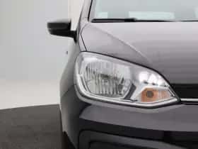 Volkswagen Up! (2023) thumbnail 8