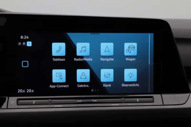 Volkswagen Golf (2020) thumbnail 23
