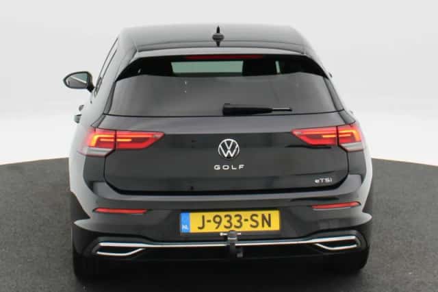 Volkswagen Golf (2020) thumbnail 5