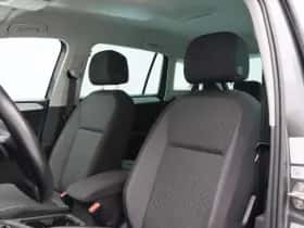 Volkswagen Tiguan (2019) thumbnail 5