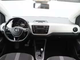 Volkswagen Up! (2019) thumbnail 26