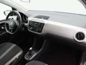 Volkswagen Up! (2019) thumbnail 8