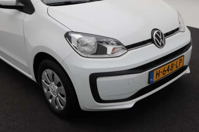 Volkswagen Up! (2020) thumbnail 12