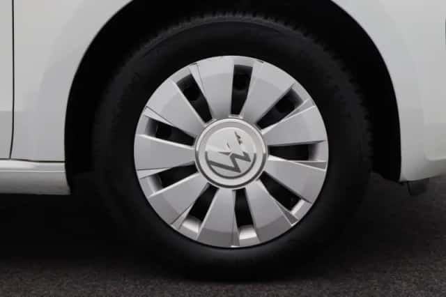 Volkswagen Up! (2020) thumbnail 13
