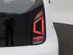 Volkswagen Up! (2020) thumbnail 14