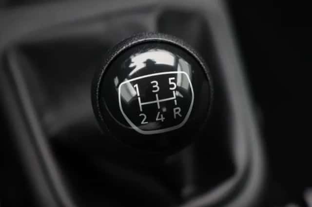 Volkswagen Up! (2020) thumbnail 21