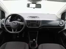 Volkswagen Up! (2020) thumbnail 25