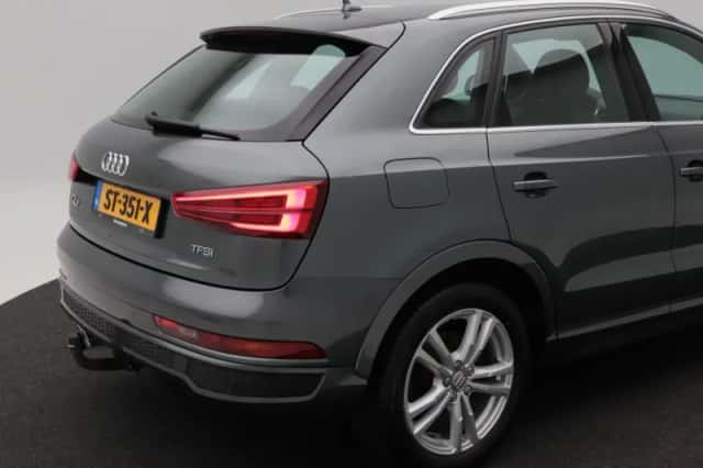 Audi Q3 (2018) thumbnail 14