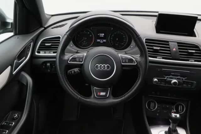 Audi Q3 (2018) thumbnail 36