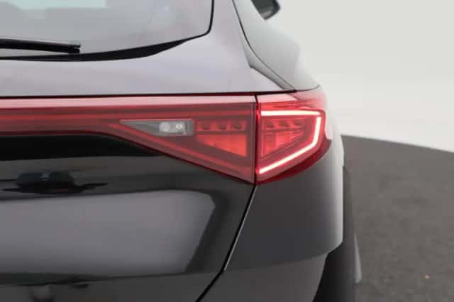 CUPRA Formentor (2023) thumbnail 15