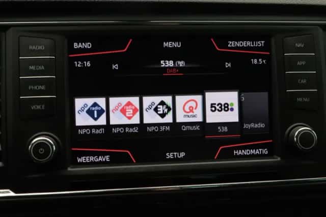SEAT Ateca (2018) thumbnail 23